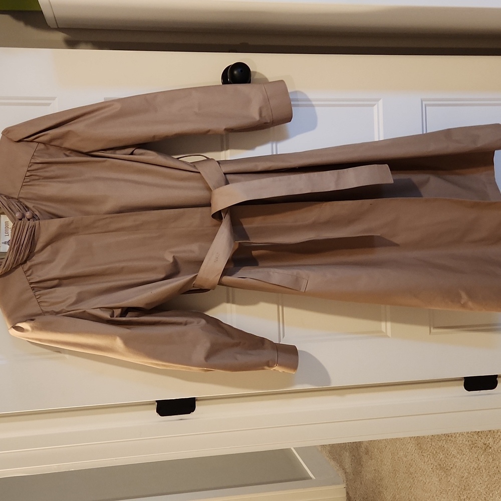 London Fog Vintage Tan Trench Coat Women's Medium 12 Petite